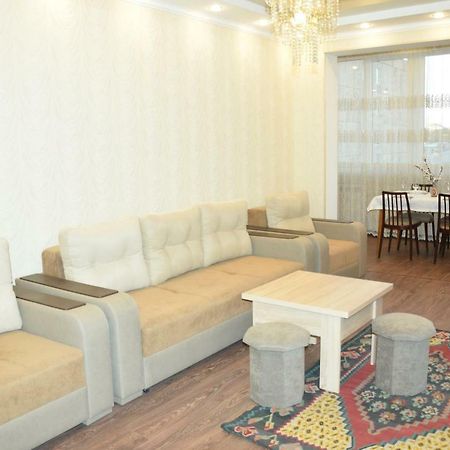 Massiv Apt エレバン エクステリア 写真